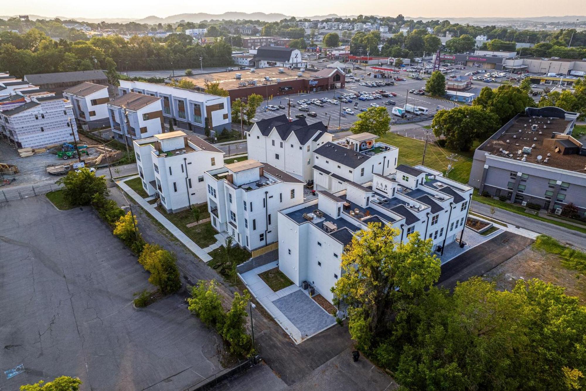 Southern & Style-2 Townhomes-7 Mins To Broadway Nashville Exterior photo